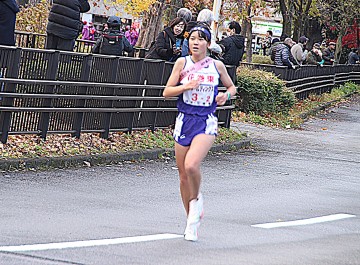 　　女子　花巻東高校　2区　立山　選手　